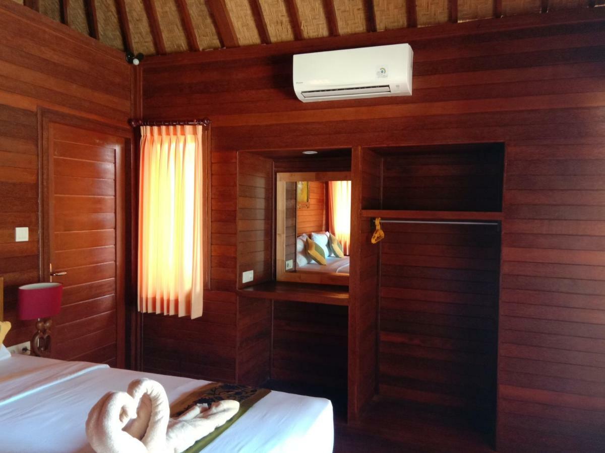 Svaha Nusa Guest House Lembongan Exterior foto